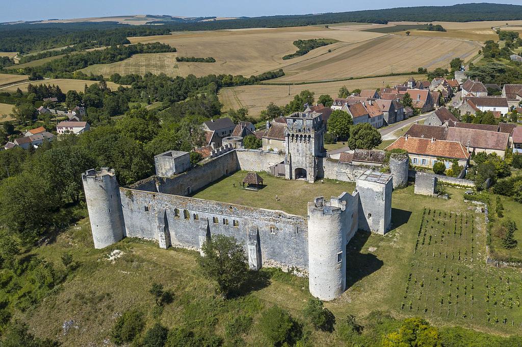 Château de Druyes